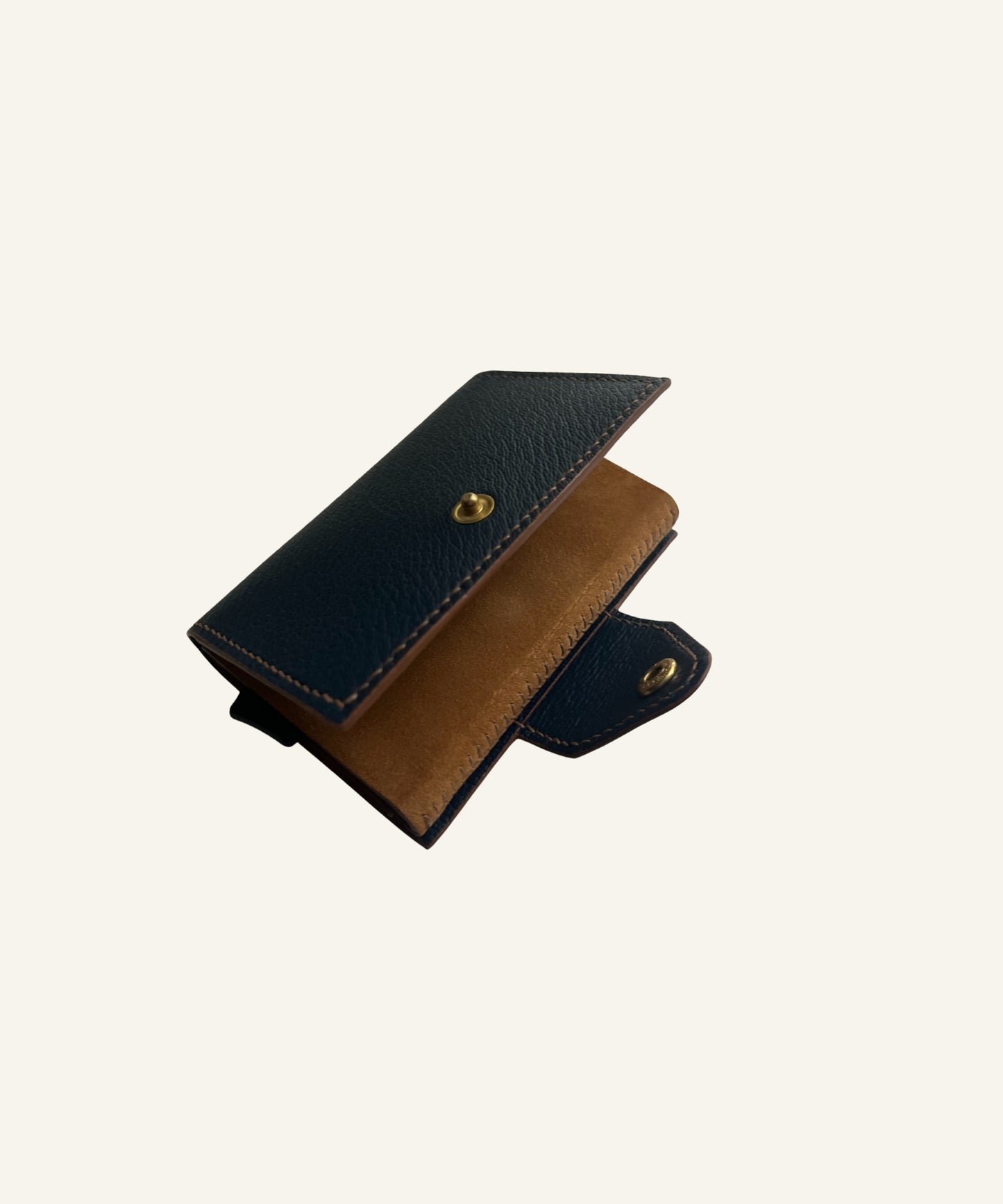 Swift Access Wallet: Suede